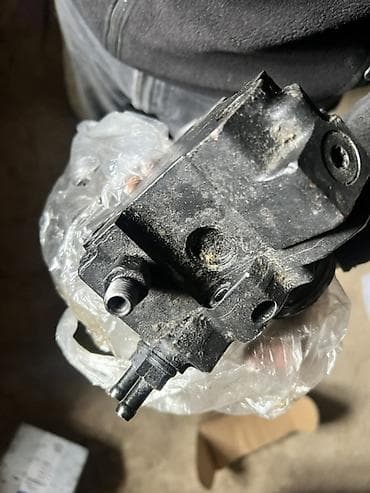 mersedes ön bufer: 3.2 cdi üçün təzə
Nasos problemsiz — 3