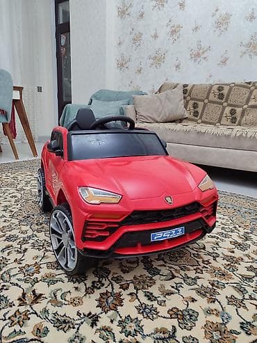 masin oyun: Uşaqlar üçün elektrikli minik maşını – qırmızı rəngdə sport SUV — 6