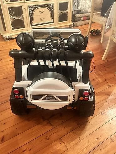 Uşaqlar üçün elektrikli oyuncağ avtomobil – off-road tipli Jeep stili — 6