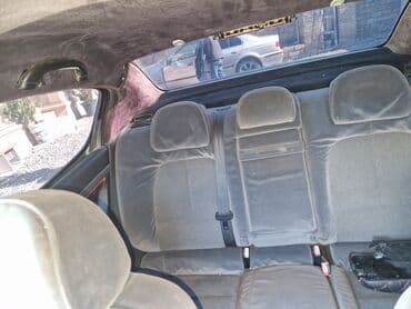 toyota corolla 1 4 benzin: Peugeot 407 sedan – gümüşü rəng. - Kuzov: 4 qapılı, ön və arxa Peugeot — 6