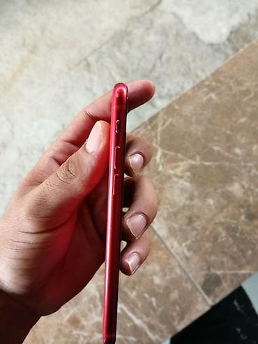 ip 12 pro: IPhone SE 2020, Qırmızı, Simsiz şarj — 4