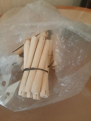 Şuruplar: Taxta dübel çubuqları dəsti.Saç burma.Saçı buruq edir

- — 2