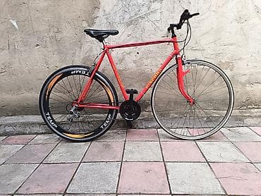 Alman velosipedi heç bir problemi yoxdur tam işləkdir çox sürətlidir