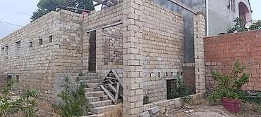 ev: Satış üçün: hasarlı həyət və tikili karkası - Geniş darvazalı giriş — 8