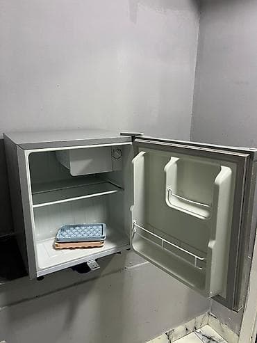 Blenderlər: Silver mini soyuducu 145 Azn. tam işləkdir.Ünvan Sumqayıt.Nərgiz🌾5239 — 3