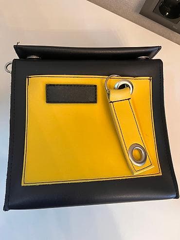 Личные вещи: Əla vəziyyətdə çanta 60 azn — 1