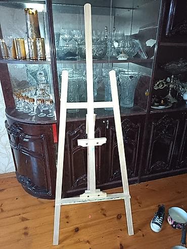 saxta baba sekili: Molbert — 1