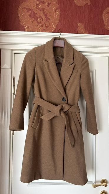 Kaşmirdir,Stradivariusdan alinib, xs-s olcudur,uzunluq diz