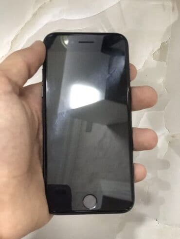 ipad 7 ci nesil: IPhone 7, 32 GB, Qara, Barmaq izi — 1