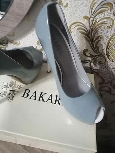 baskecid ayaqqabi: Tuflilər, Ölçü: 37, İşlənmiş — 1