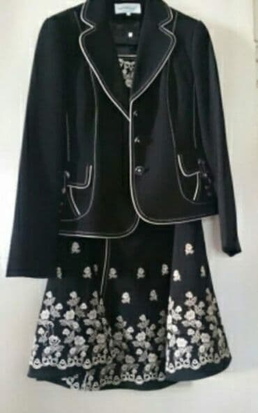kostyum qadın: 1 dəfə geyinilib,koftanın və yubkanın üstündəkilər işləmədi,əla — 1