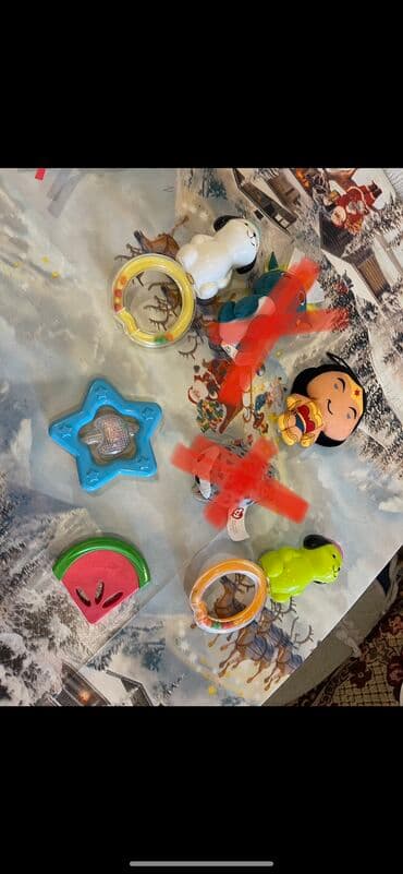 38 ölçü uşaq krossovkası: Ouuncaqlar,yaxshi veziyyetde.Heresi 1 m,keyfiyyeti idealdir — 6