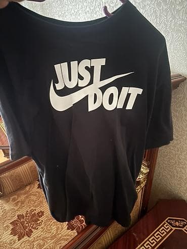 Футболки: Мужская футболка, Nike, XL, цвет - Черный — 1