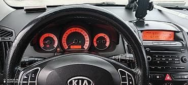 opel vektra a: Kia Ceed: 1.6 l | 2008 il Universal — 5