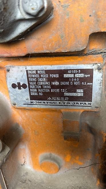 Mühərrik və mühərrik detalları: Komatsu 2006, 4.5 l, Dizel, 2005 il, Orijinal, Yaponiya, İşlənmiş — 2