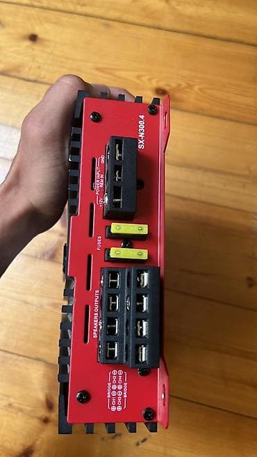 elekt: SOUNDMAX SX-N300.4 – 12V avtomobil gücləndiricisi Xüsusiyyətlər: - — 3
