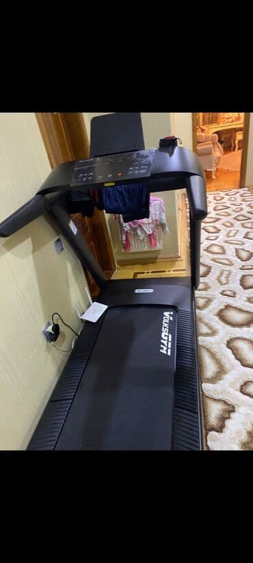 купить чемодан на колесах в баку: Orginal alman trenajorlaridir munasib qiymetlerle . Qiymetler — 1