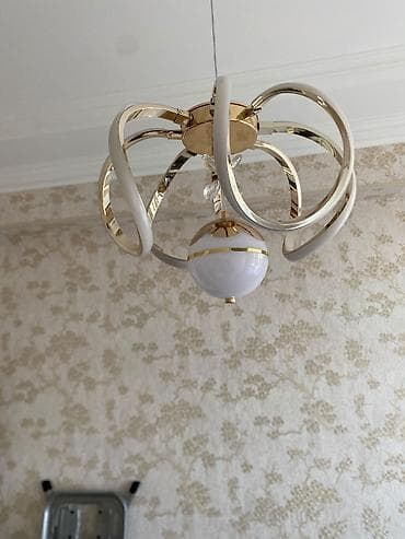guzgu led: Led Çılçıraq — 1