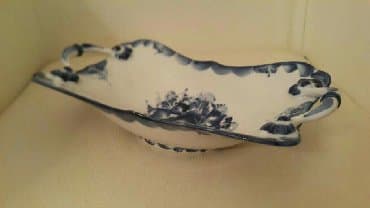 gurcu xəngəli bukən: Гжель Сухарница. длина 30 см,ширина 18 см .для печений, конфет — 1