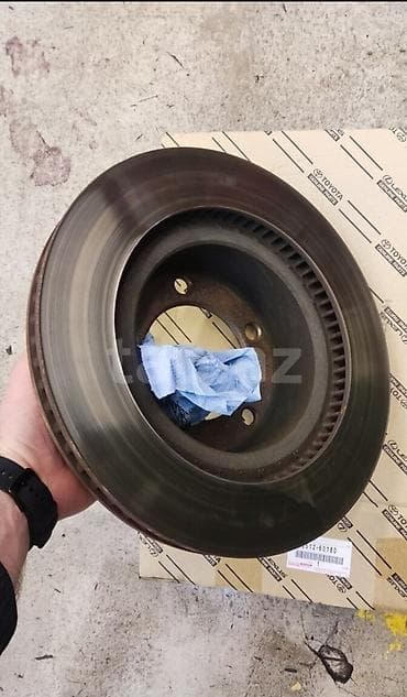 18 disk təkər: Ön, Lexus 5.70, 2010 il — 1