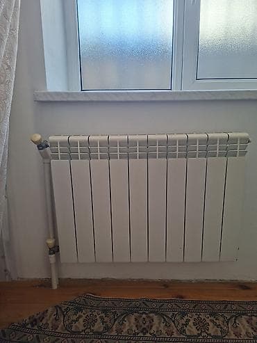 Alüminium panel radiator - Bölmələr: 10 bölməli - Rəng: ağ -