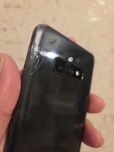 smart televizor satilir: Samsung Galaxy S10e, 128 GB, rəng - Qara, Barmaq izi — 10