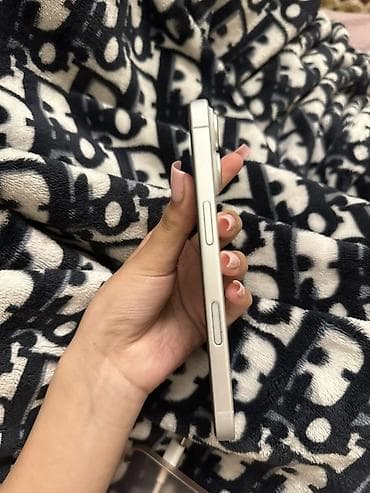 iphone qutu: IPhone 16, 128 GB — 2