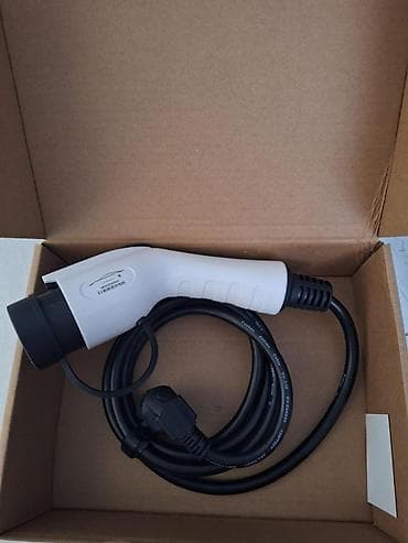 byd adaptor: Usten cixma original adaptorlar satilir.2.5 -3 saata tam — 2