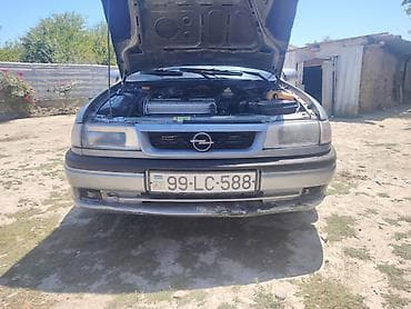 Opel Opel GT: 2 l | 1995 il 518120 km Sedan — 10