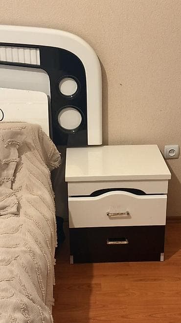 yataq dəsti: İkinəfərlik çarpayı — 3