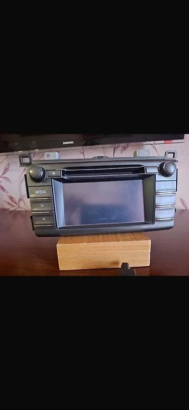 Panasonic avtomobil multimedia/radio başlıq bloku Model: 86140-42310