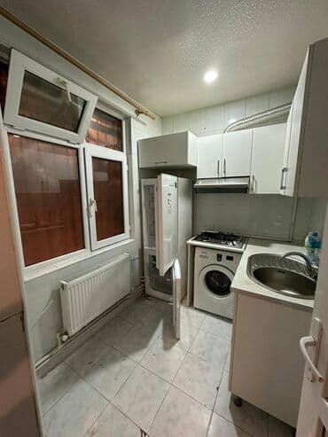 ev certiyojları: Nəsimi rayonu,Əcəmi metrosu,Solidamollun arxası,5 mərtəbənin,1-ci — 5