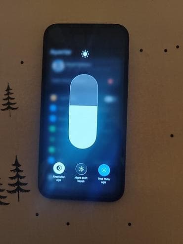 perexadnik iphone: IPhone 13, 128 GB, Qara, Face ID — 4