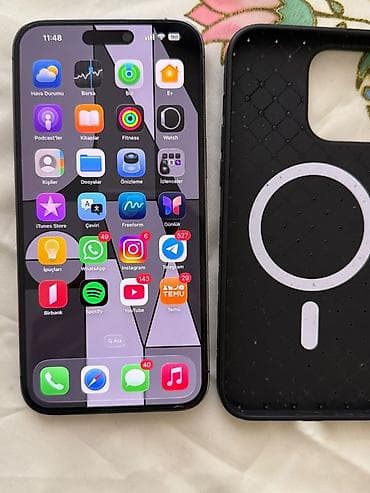 iphone 15 pro 2 el: IPhone 14 Pro Max, 256 GB, Deep Purple — 3