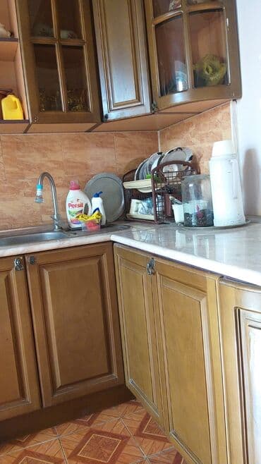 qiz ucun kravatlar: 2 təknəfərlik çarpayı, Komod, 2 tumba, Dolab, Türkiyə, İşlənmiş — 8