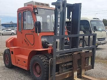 forklift: CPCD50 Yükqaldırma gücü 5 ton Yükqaldırma hündürlüyü 3 metr Kabina və — 2