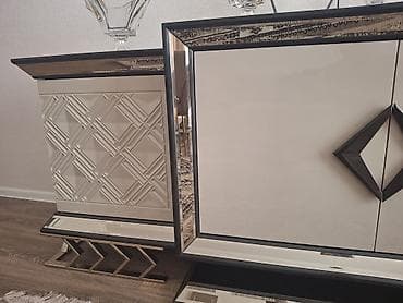 Qonaq otağı üçün, İşlənmiş, Açılmayan, Dördbucaq masa, 6 stul — 6