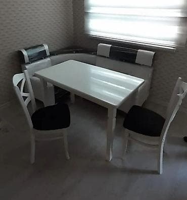 baxça stolu: 4 stul — 3