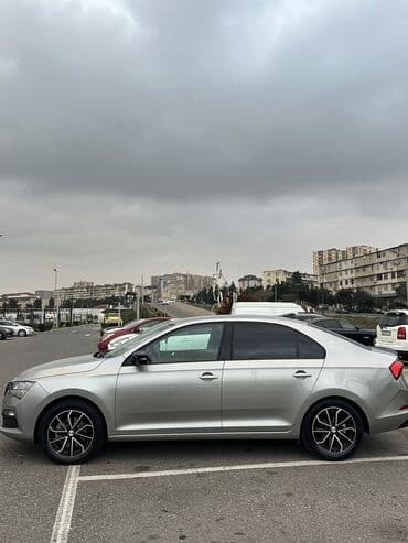 Aksesuarlar və tüninq: Skoda Rapid: 1.6 l | 2021 il 137000 km Hetçbek — 2
