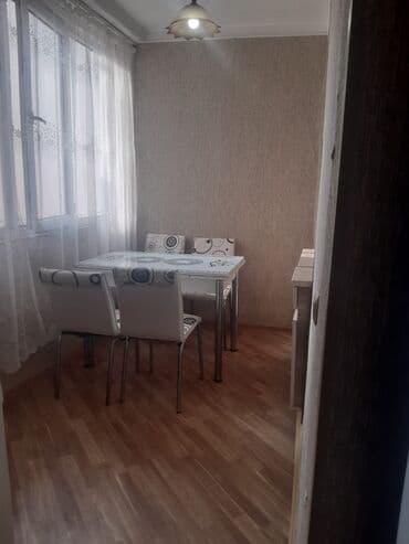 kiraye stul: Şəhərin mərkəzi sahil metrosuna tam yaxın tam təmirli mənzil kirayə — 5