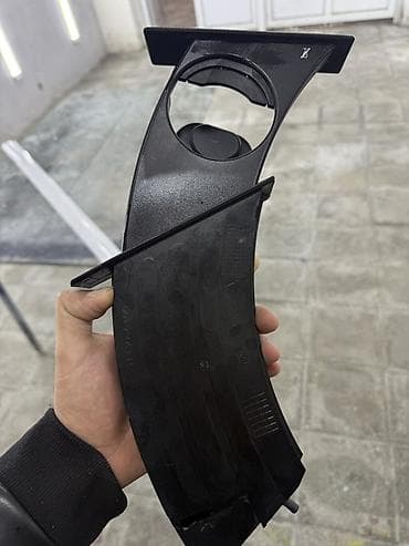 Bmw e60 stekan qabi orginaldi . Teze ile bir tutmayin