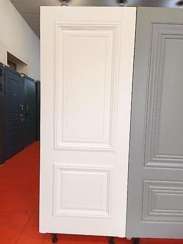 qapi: Ağ rəngli klassik dizaynlı daxili qapı paneli. - Rəng: Mat ağ - — 1