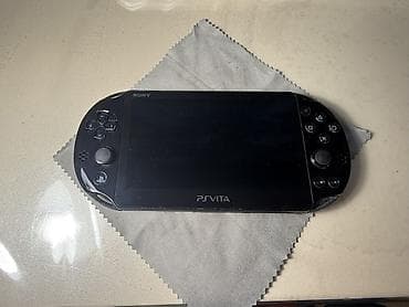 playstation 3 oyunları: PS Vita + Oyunlar 🎮 PS Vita satılır ✅ İşlək və səliqəli — 4