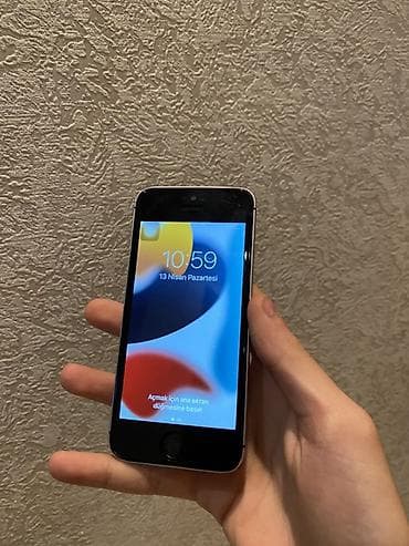 iphone 6s almaq bu: IPhone SE, 32 GB, Gümüşü — 4