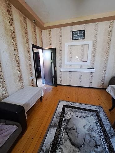 tecili satilan ucuz evler 2025: Həyət evi – yaşıl bağ sahəli - Darvazalı, hasarlı həyət: giriş — 4