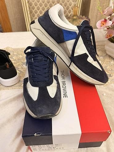 Botinkalar: Unisex idman ayaqqabısı – tünd göy/ağ - Model: Thom Browne üslubunda — 2