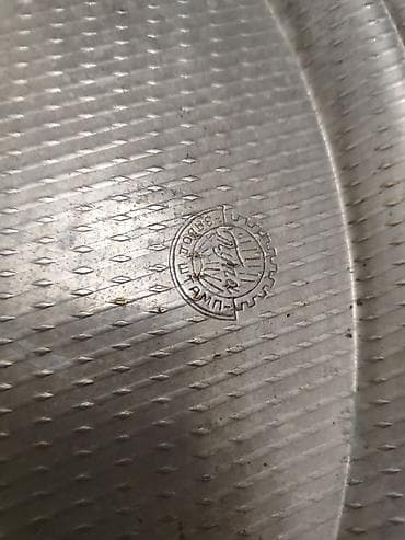 mis qebulu: Qedmi Antik padnuslar latun, ag olan Tulanin cekisi 1 kg 175 g — 2