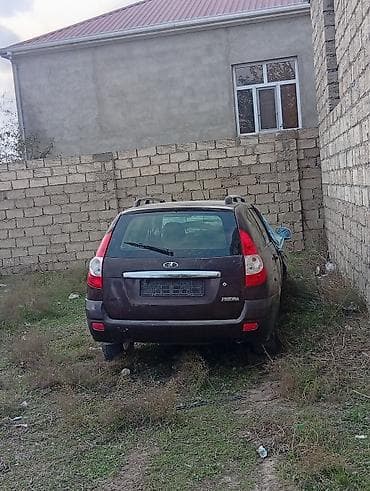 ваз 2111: TAM SATILIR EHTİYAT HİSSƏSİ KİMİN YOX BARTER VAR TƏCİLİ SATILIR — 9