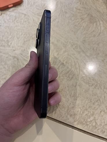 radiator islenmis: IPhone 15 Pro, 256 GB, Blue Titanium — 1