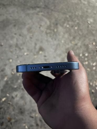 iphone 14 yeni: IPhone 14, 128 GB, Blue Titanium, Simsiz şarj, Face ID — 4